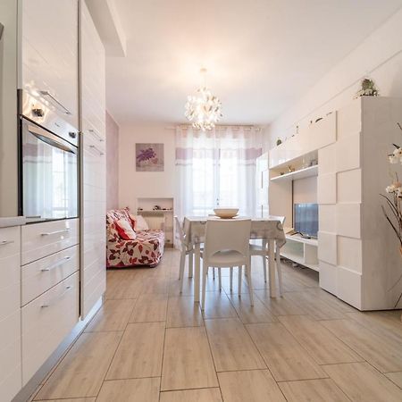 Viola Lido Adriano Villa Exterior foto